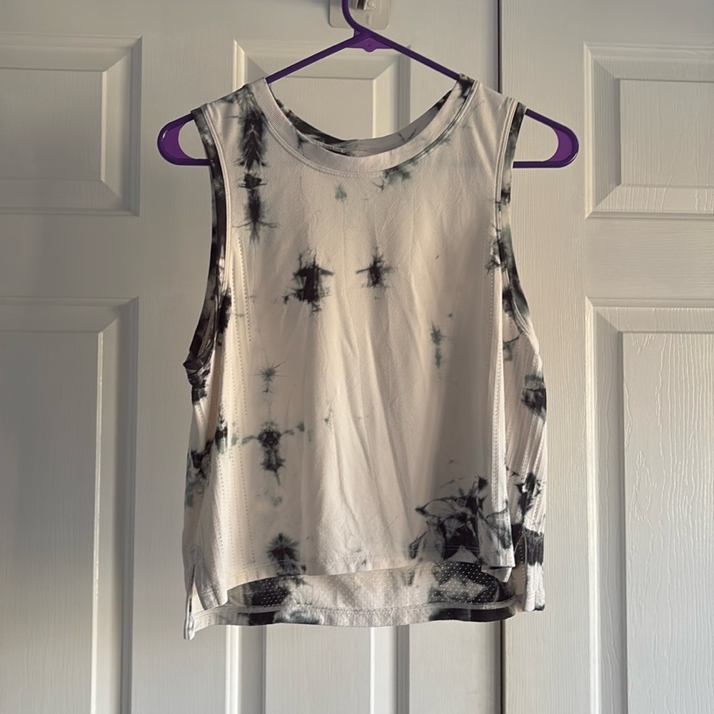 The Dye Lululemon Train to Be tank